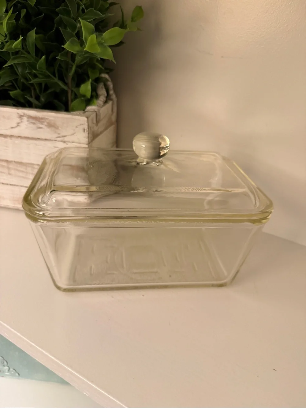 Vintage Glasbake 805 Clear Glass Refrigerator Dish w Lid 1.5 Qt 1940s